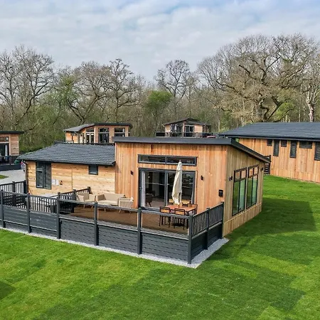 High Oaks Grange - Contemporary Lodges Pickering Exterior photo