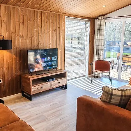 High Oaks Grange - Contemporary Lodges Pickering Exterior photo