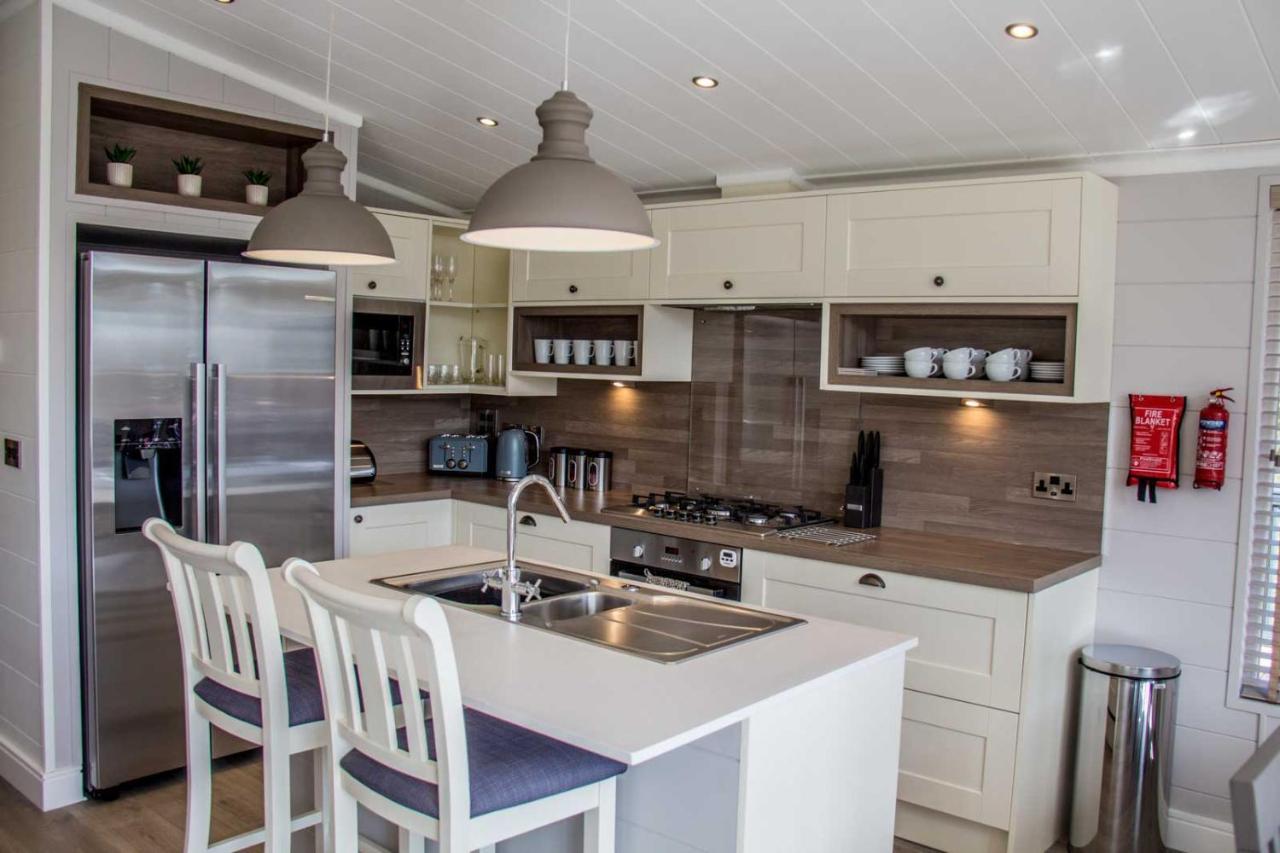 High Oaks Grange - Contemporary Chalet